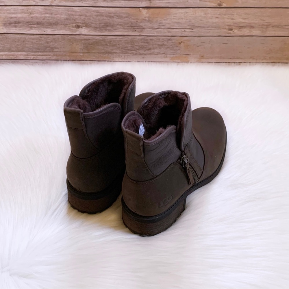 UGG Lavelle Stout Leather Ankle Boots - Picture 6 of 9